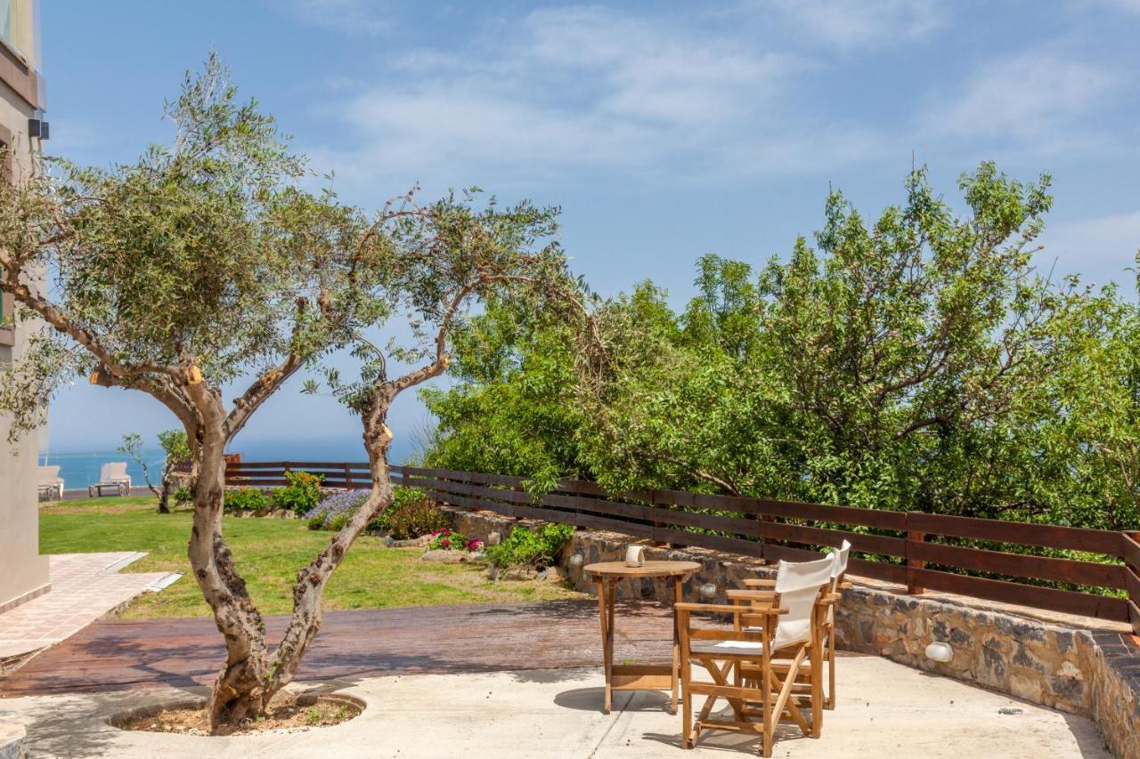 Villa Ourania อาเยีย เปลาเยีย ภายนอก รูปภาพ